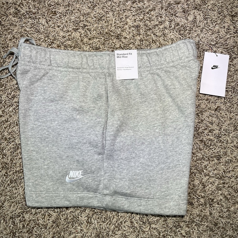 Nike Sportswear Club Fleece Mid-Rise Shorts Womens Size Medium Grey DQ5802-063 - Picture 6 of 9